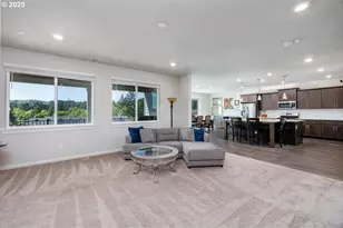 15556 SE Flavel St, Portland, OR 97236 - Photo 9