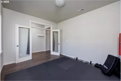 15556 SE Flavel St, Portland, OR 97236 - Photo 19