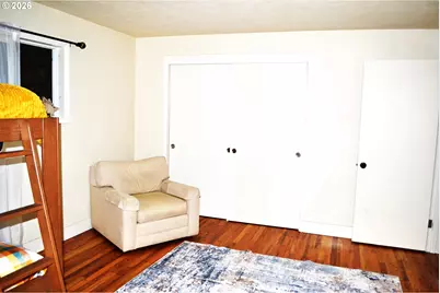 1005 Glenview Way, Salem, OR 97304 - Photo 11