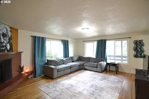 1005 Glenview Way, Salem, OR 97304 - Photo 3