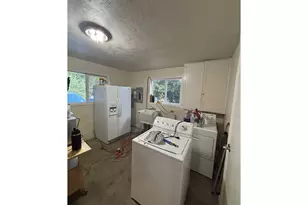 1005 Glenview Way, Salem, OR 97304 - Photo 19