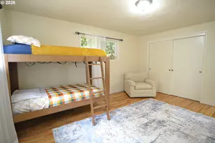 1005 Glenview Way, Salem, OR 97304 - Photo 9