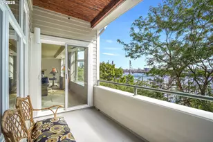 305 S Montgomery St, Portland, OR 97201 - Photo 11