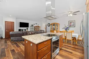 23072 SW Mansfield St, Sherwood, OR 97140 - Photo 11