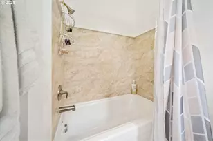 23072 SW Mansfield St, Sherwood, OR 97140 - Photo 27