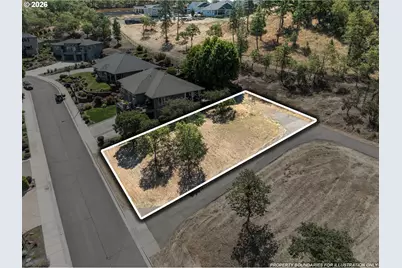 1330 Poppy Ridge Dr, Eagle Point, OR 97524 - Photo 5