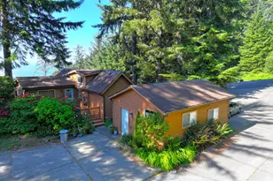 19921 Whaleshead Rd, Brookings, OR 97415 - Photo 9