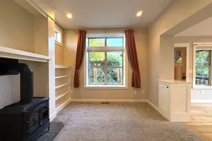 1145 W 28th Ave, Eugene, OR 97405 - Photo 11