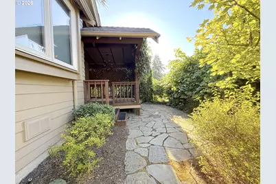 1145 W 28th Ave, Eugene, OR 97405 - Photo 41