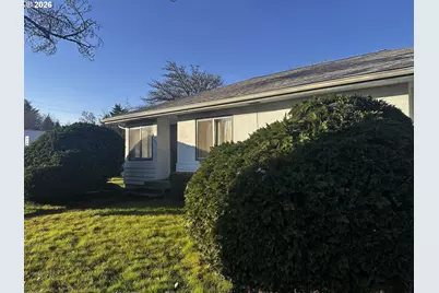 1197 W 11th Ave, Eugene, OR 97402 - Photo 3
