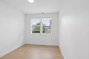 10984 NW Sarah Ln, Portland, OR 97229 - Photo 35