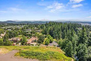 13733 SE Aldridge Rd, Happy Valley, OR 97086 - Photo 11