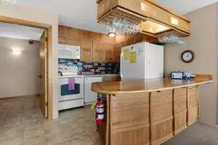 1 3rd St, Astoria, OR 97103 - Photo 33