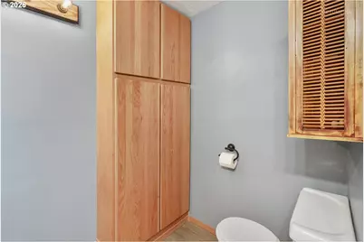 292 NW Merle Dr, Hillsboro, OR 97124 - Photo 27