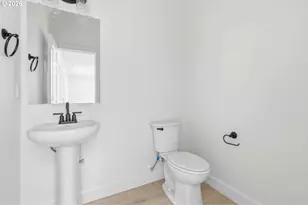 851 NE Laurel Spgs Dr, Hermiston, OR 97838 - Photo 25