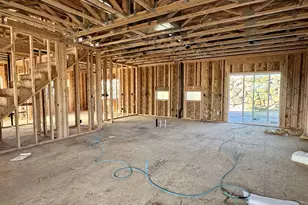 851 NE Laurel Spgs Dr, Hermiston, OR 97838 - Photo 3