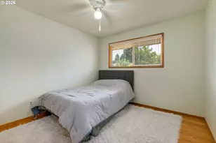 2042 SE 138th Ave, Portland, OR 97233 - Photo 21