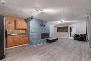 2042 SE 138th Ave, Portland, OR 97233 - Photo 25