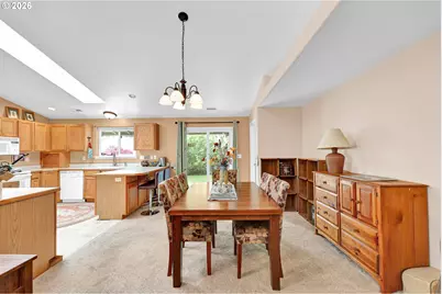 87555 Muse Dr, Veneta, OR 97487 - Photo 9