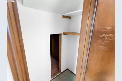 17920 NW Tillamook Dr, Portland, OR 97229 - Photo 35