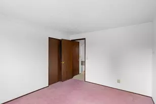 17920 NW Tillamook Dr, Portland, OR 97229 - Photo 33