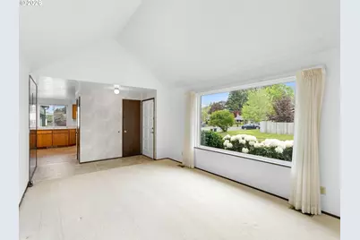 17920 NW Tillamook Dr, Portland, OR 97229 - Photo 9