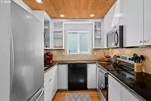 5715 NE Sacramento St, Portland, OR 97213 - Photo 11