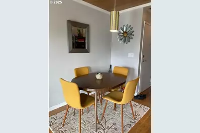 5715 NE Sacramento St #11, Portland, OR 97213 - Photo 9