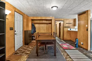 14335 SE Macduffee Ct, Portland, OR 97233 - Photo 7