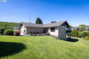 2111 View Ct, The Dalles, OR 97058 - Photo 9