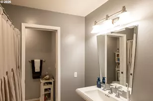 2111 View Ct, The Dalles, OR 97058 - Photo 25