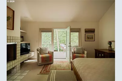 4810 SW Dosch Park Ln, Portland, OR 97239 - Photo 27