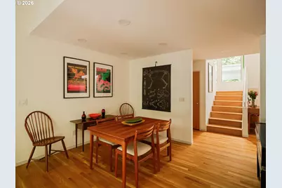 4810 SW Dosch Park Ln, Portland, OR 97239 - Photo 11