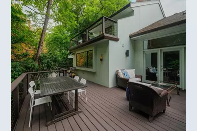 4810 SW Dosch Park Ln, Portland, OR 97239 - Photo 43