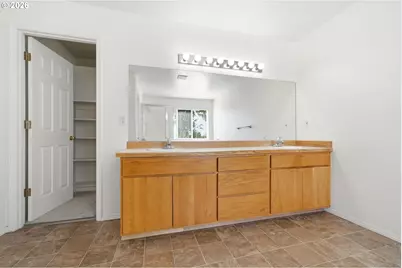 5311 NW Skycrest Pkwy, Portland, OR 97229 - Photo 27
