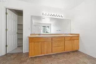 5311 NW Skycrest Pkwy, Portland, OR 97229 - Photo 27