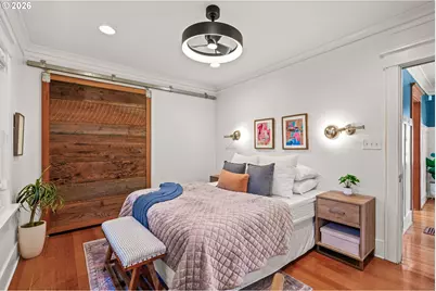 2023 SE Pine St, Portland, OR 97214 - Photo 17