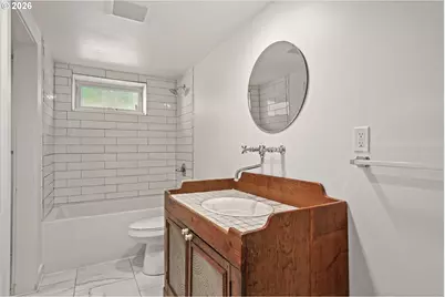 2023 SE Pine St, Portland, OR 97214 - Photo 23