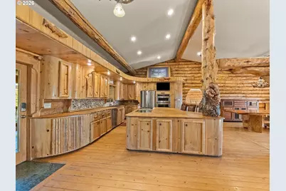 69568 Heritage Ln, Cove, OR 97824 - Photo 5