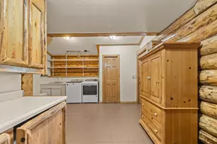 69568 Heritage Ln, Cove, OR 97824 - Photo 25