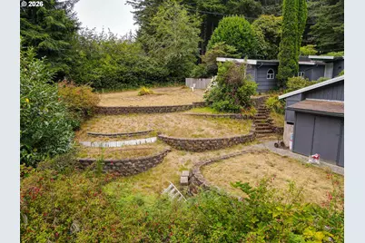 85690 Cherry St, Florence, OR 97439 - Photo 19