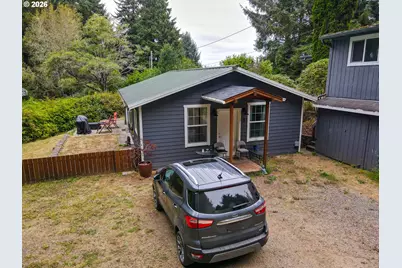85690 Cherry St, Florence, OR 97439 - Photo 3