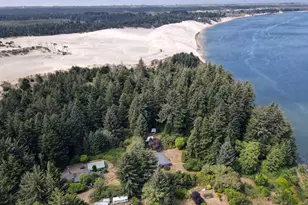 85690 Cherry St, Florence, OR 97439 - Photo 21