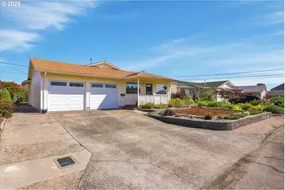 1323 Garden Way, Woodburn, OR 97071 - Photo 1