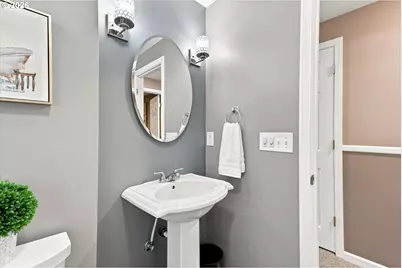 1323 Garden Way, Woodburn, OR 97071 - Photo 21