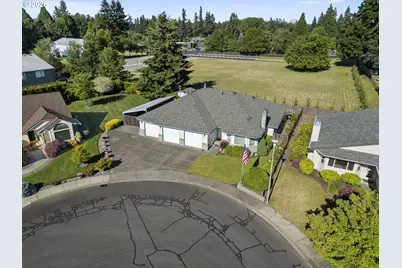 1820 N Laurelwood Loop, Canby, OR 97013 - Photo 27