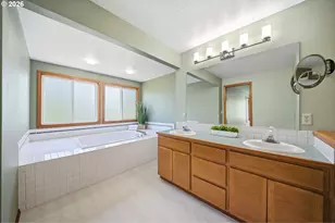 2647 SW Sylvania Terrace, Portland, OR 97219 - Photo 25