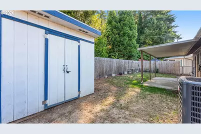 16710 SW Queen Anne Ave, Portland, OR 97224 - Photo 33