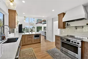 13162 NW McNamee Rd, Portland, OR 97231 - Photo 17