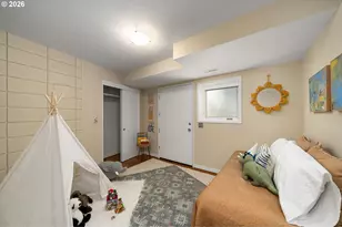 3060 SW Westwood Dr, Portland, OR 97225 - Photo 39